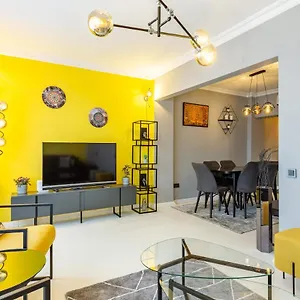  Apartment Flat Central Location On Rumeli Street Nisantasi